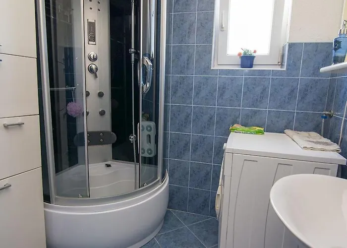 شقة Josipa B4 مالي لوشينغْ